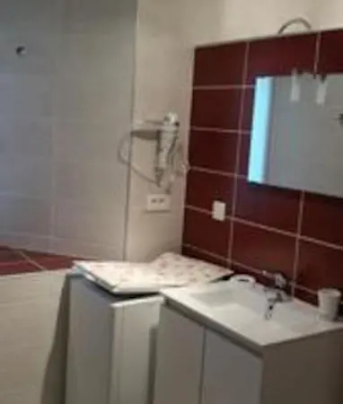 Maison De 度假居 *